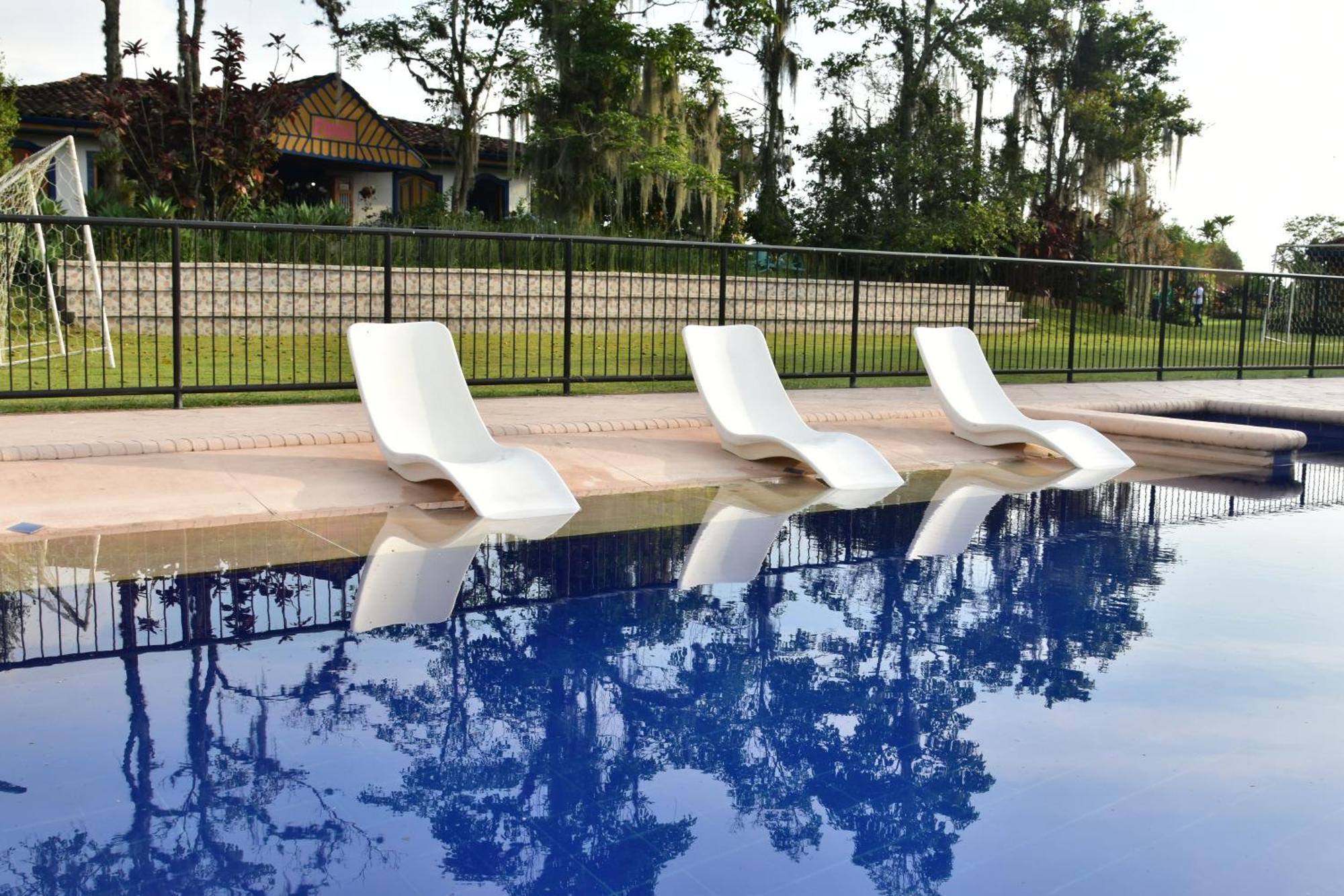 Finca Hotel Los Girasoles Montenegro Dış mekan fotoğraf